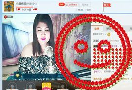 小霞依旧主播照片