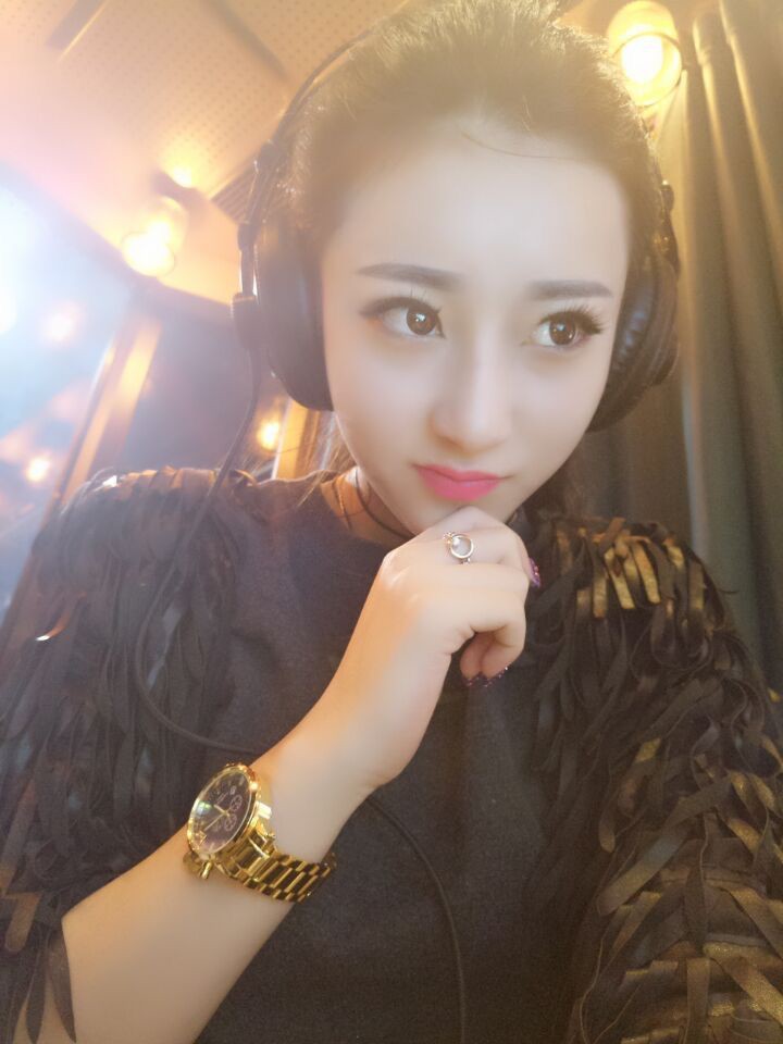 风中的风铃的图片