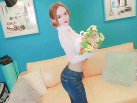 勾魂使主播照片