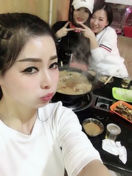 偌璃啊！主播照片