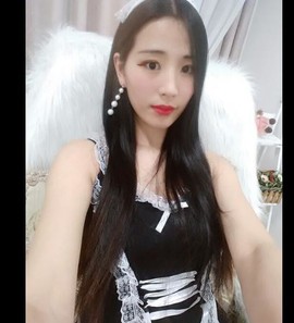 傅园慧.主播照片