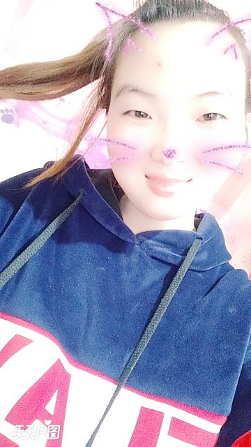 爱嘚瑟的小阳阳的主播照片