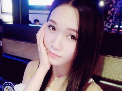 一个小鸭蛋海报