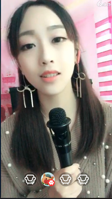 风中的风铃的图片