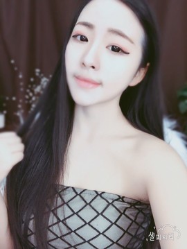 风中的风铃主播照片