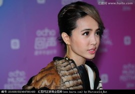 首长囍可爱黄福袋大安主播照片