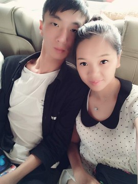 唯爱饭饭老婆主播照片