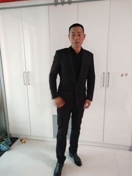 🇨🇳财哥主播照片