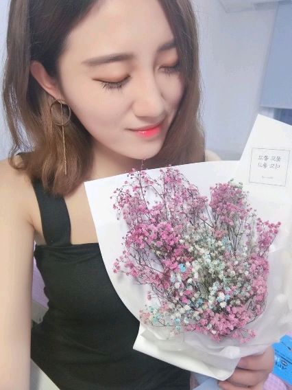冬季2的主播照片