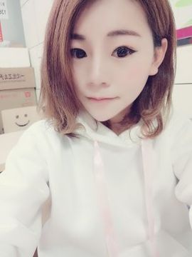 丽娜@你的小辣宝主播照片