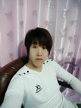 音动男孩主播照片