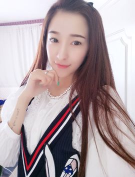 笑笑（爱是回忆美好）主播照片
