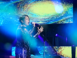 一曰三秋主播照片