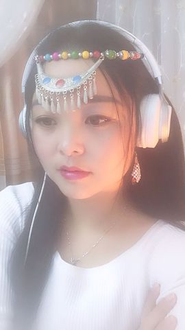 蚀骨💋冷美人主播照片