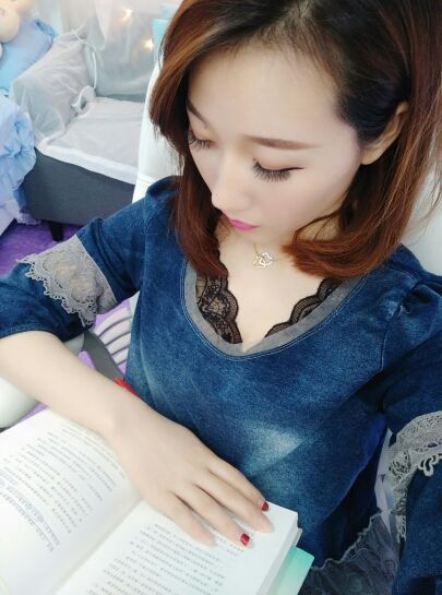 ：??洋蔥的主播照片