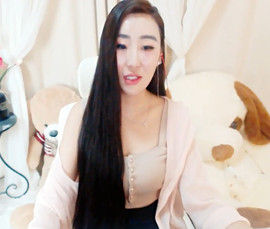 傅园慧.主播照片