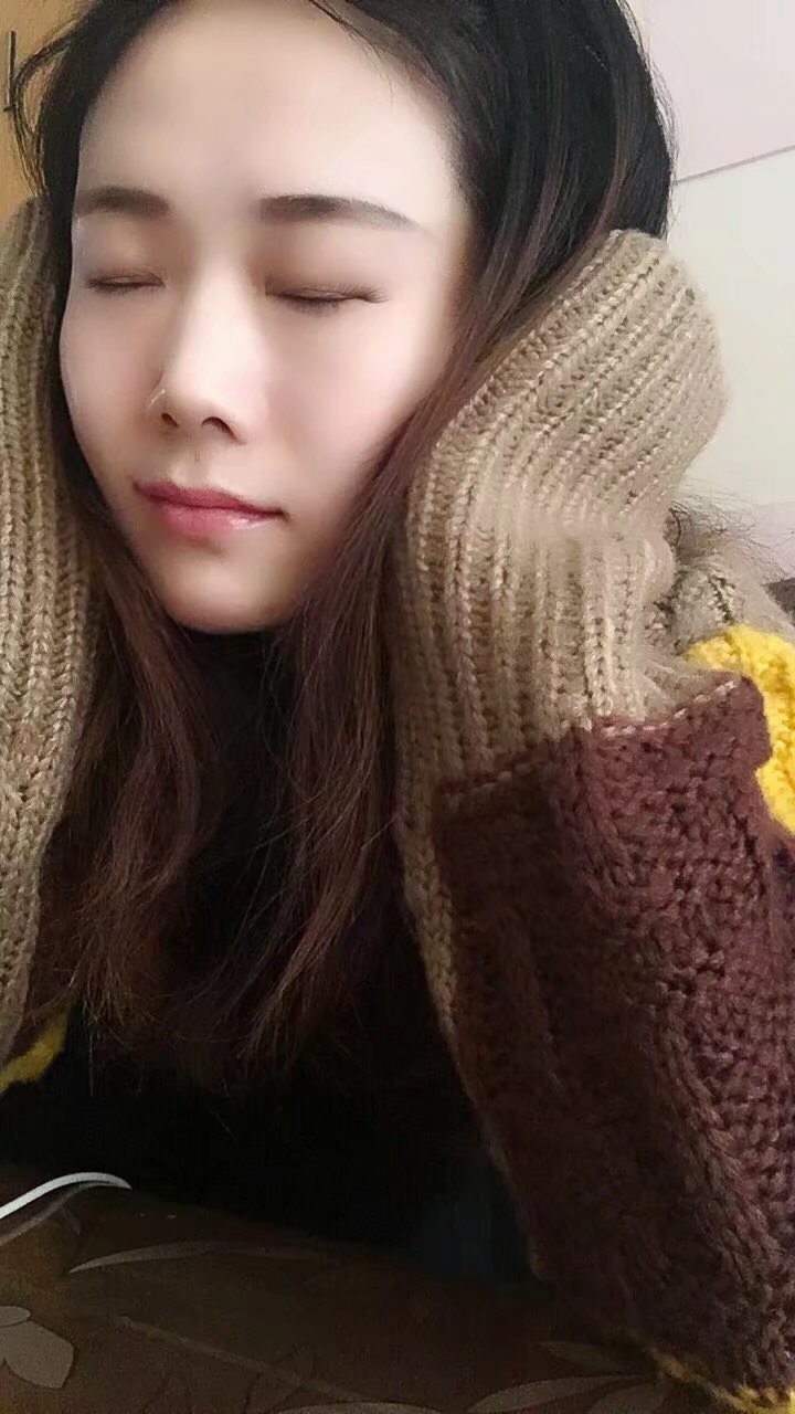 柳小柒。主播照片