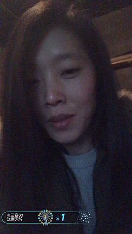 辛束啊主播照片