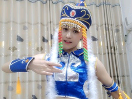青杉客主播照片