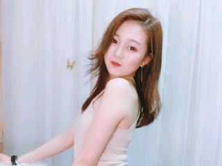 明星。明的主播照片