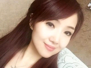 格白空的主播照片