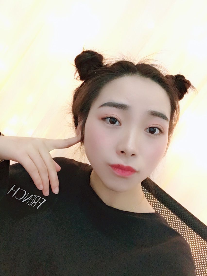 小梨涡💕停播的主播照片