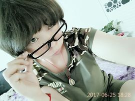 百变玲姐主播照片