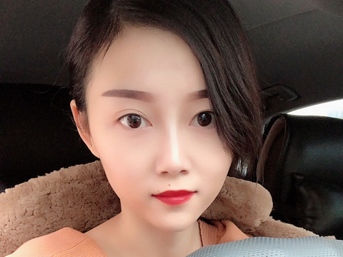 丽儿💗💗海报