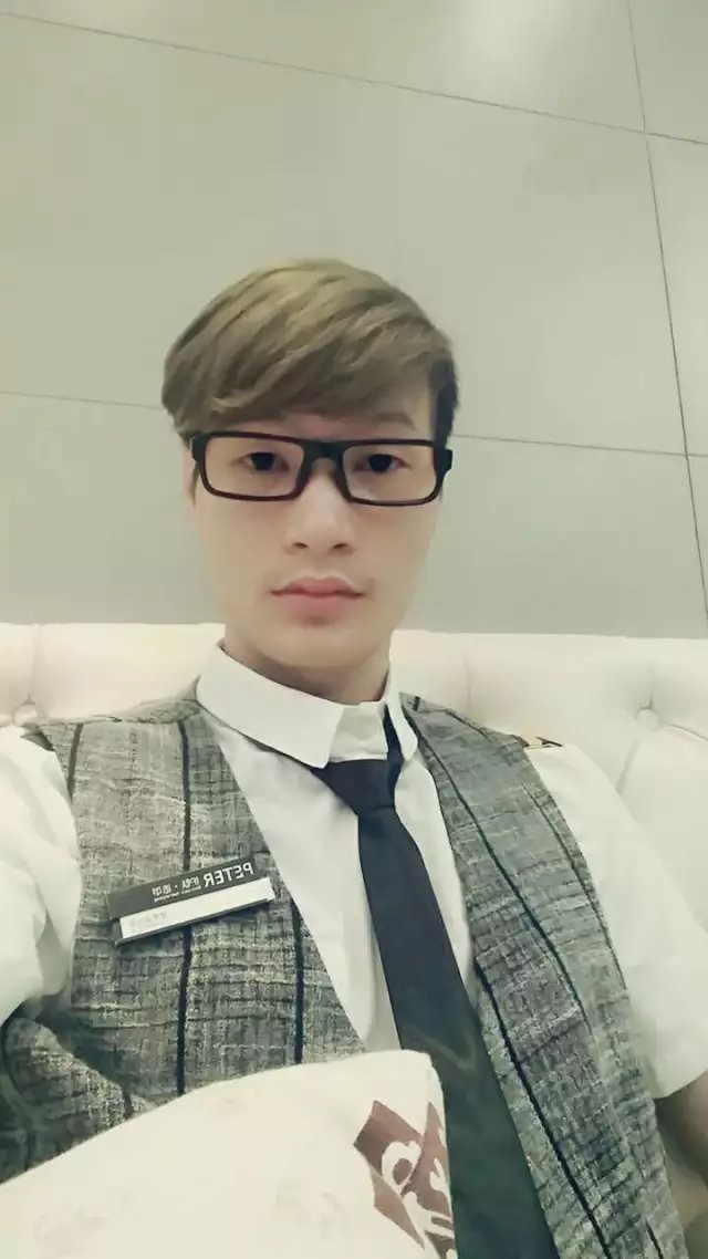 ~伤感小王子~的主播照片