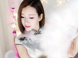 陈照应q主播照片