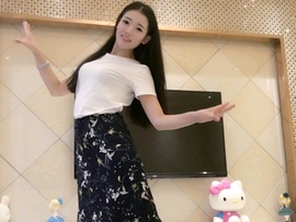 王鸿明主播照片