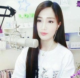 ♬♬╰≯洪波≮╯主播照片