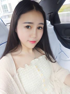 小小休息了主播照片