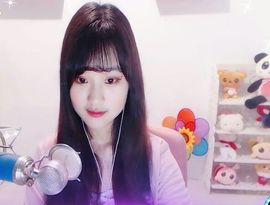 酸酸很甜啊主播照片