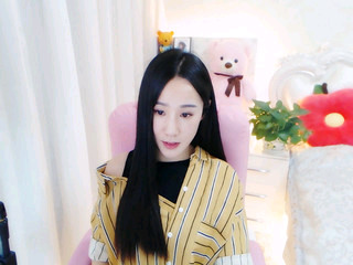 小宝听歌的主播照片