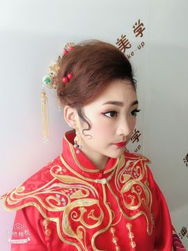 时尚美妆秀主播照片