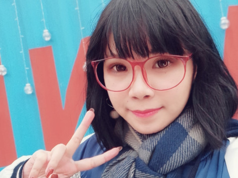小半e海报