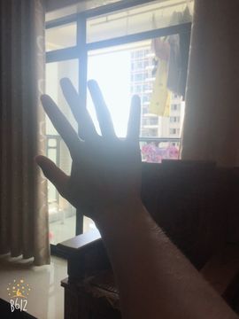 100星星返玫瑰主播照片