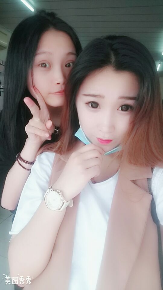 a小阿欣~的主播照片