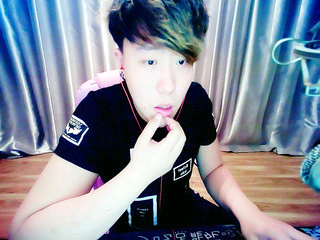 啾啾略略的主播照片