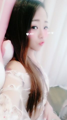 是心伊呀主播照片