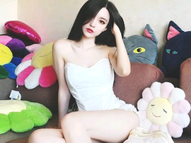 疼儿粉丝主播照片