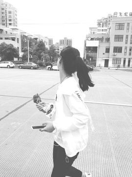 董姨？主播照片