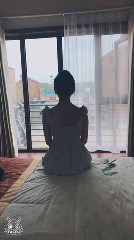 罐头，主播照片