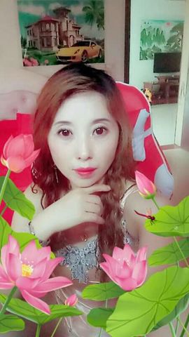 相遇在这里👫主播照片