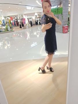国珍万人迷女神兰兰主播照片
