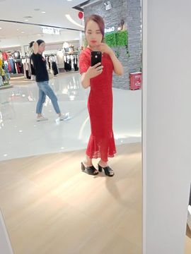 国珍万人迷女神兰兰主播照片