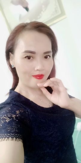 国珍万人迷女神兰兰主播照片