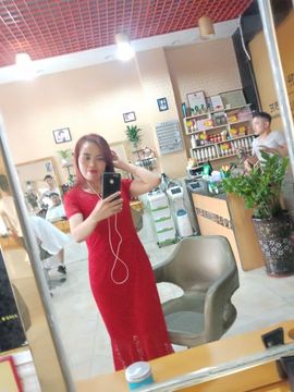 国珍万人迷女神兰兰主播照片