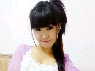 小当铺的主播照片
